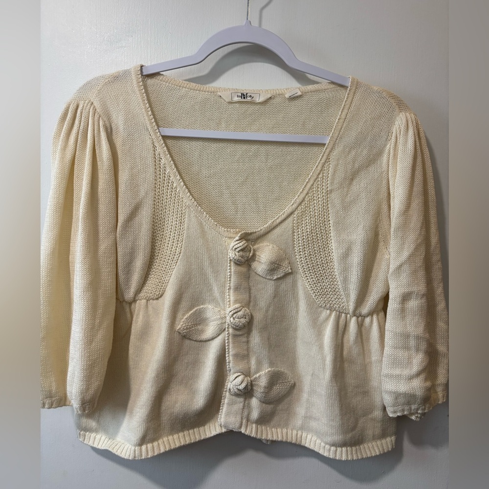 Anthropologie Lia Molly Rosette Snap Cropped Cardigan Ivory Cotton Sweater Sz M